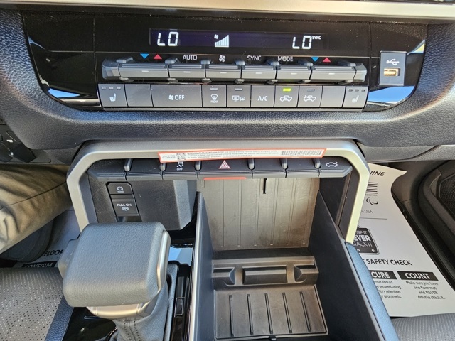 2025 Toyota Tundra SR5 photo 13