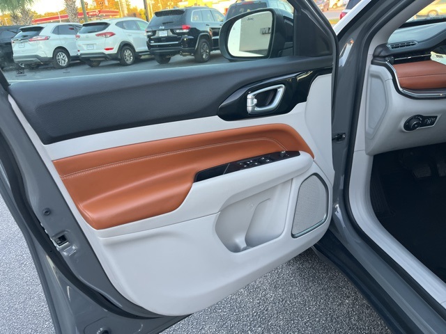 2022 Jeep Compass Limited photo 4