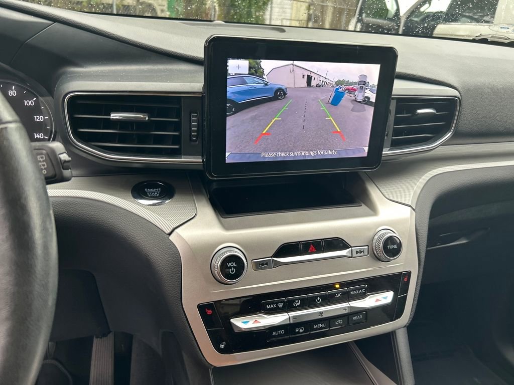 2022 Ford Explorer XLT photo 15