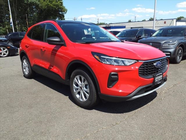 2024 Ford Escape Active's photo