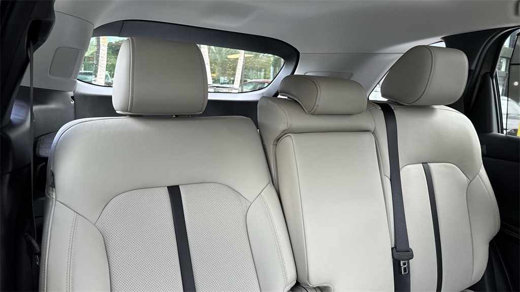 2025 Mazda CX-70 Plug-in Hybrid Premium photo 46