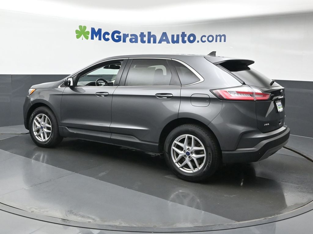 2024 Ford Edge SEL photo 17