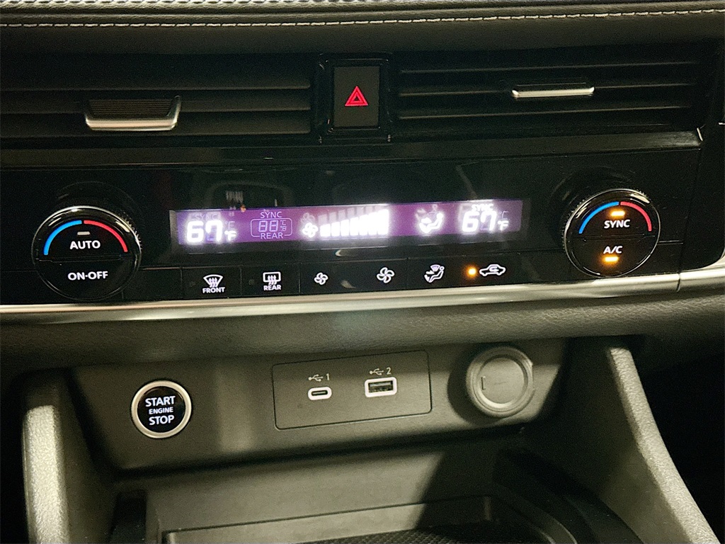 2023 Nissan Rogue SV photo 29