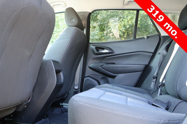 2024 Chevrolet Trax LS photo 11