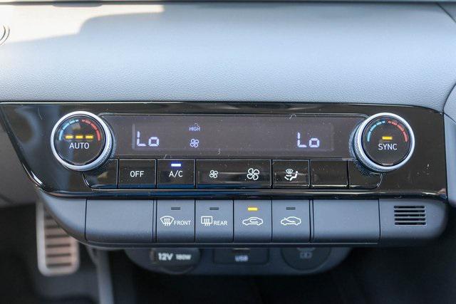 New 2025 Gray Hyundai SEL Sport image 16