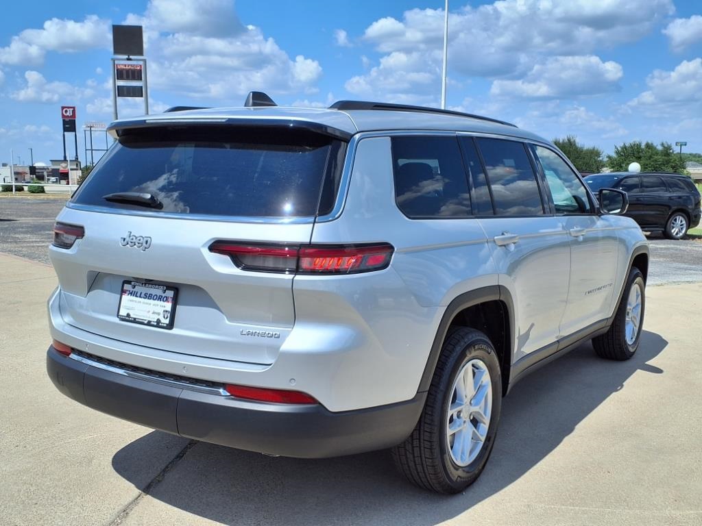 2025 Jeep Grand Cherokee Laredo X photo 5