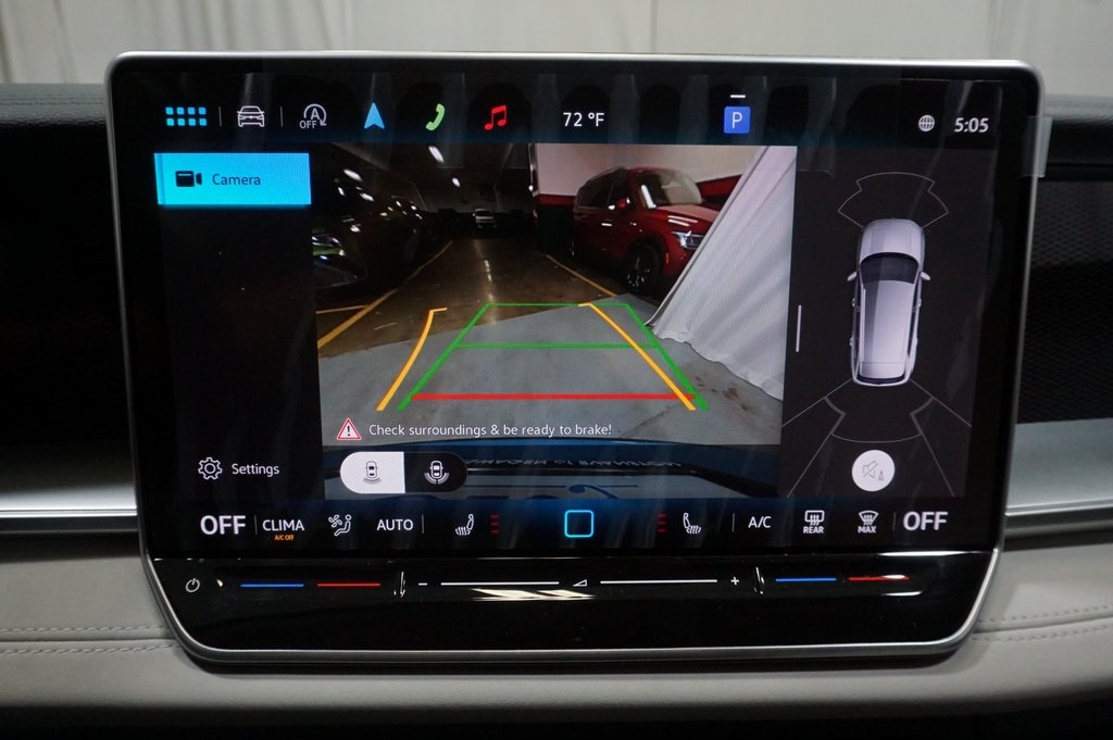 2025 Volkswagen Tiguan SE photo 17