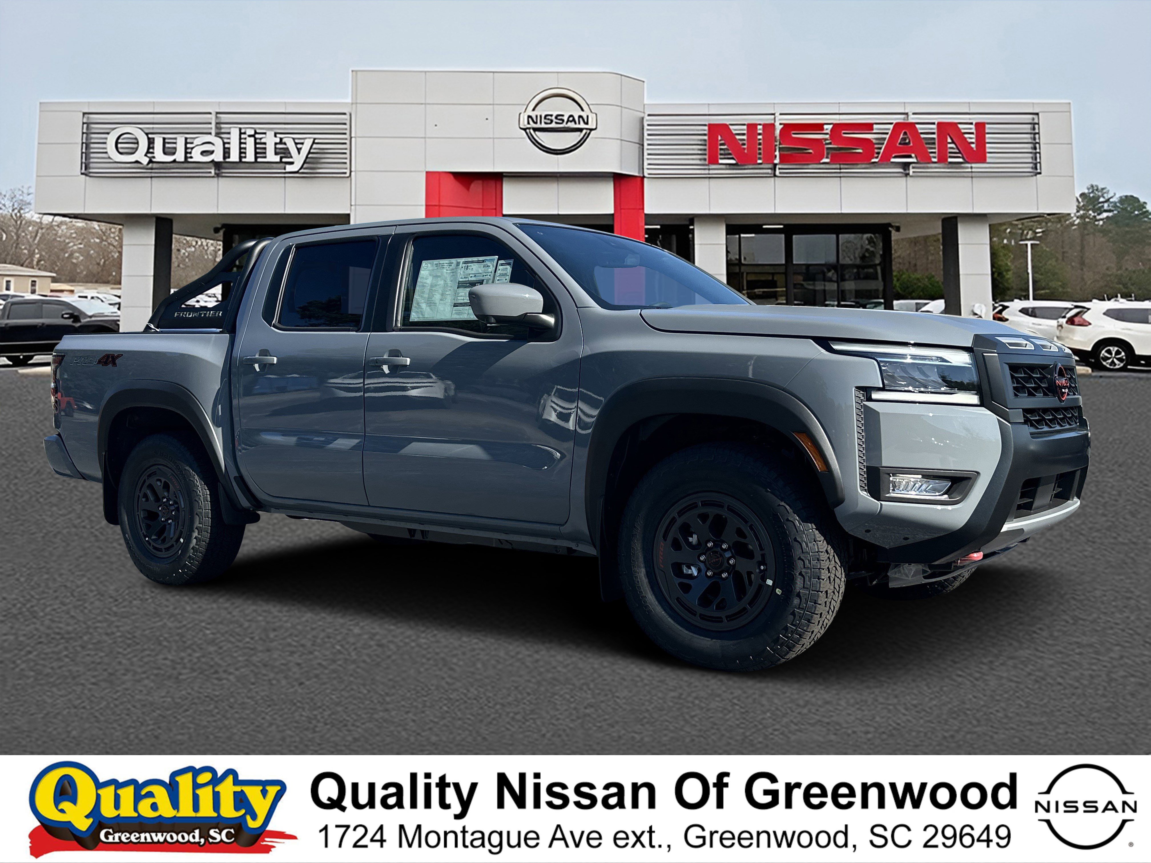 2025 Nissan Frontier PRO-4X's photo