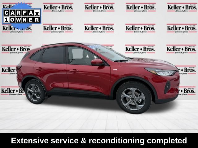 2026 Ford Escape SEL's photo