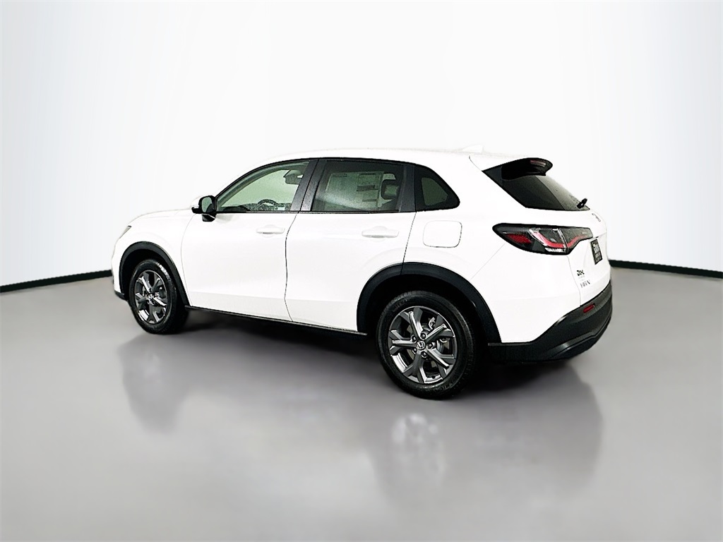 2026 Honda HR-V LX photo 8