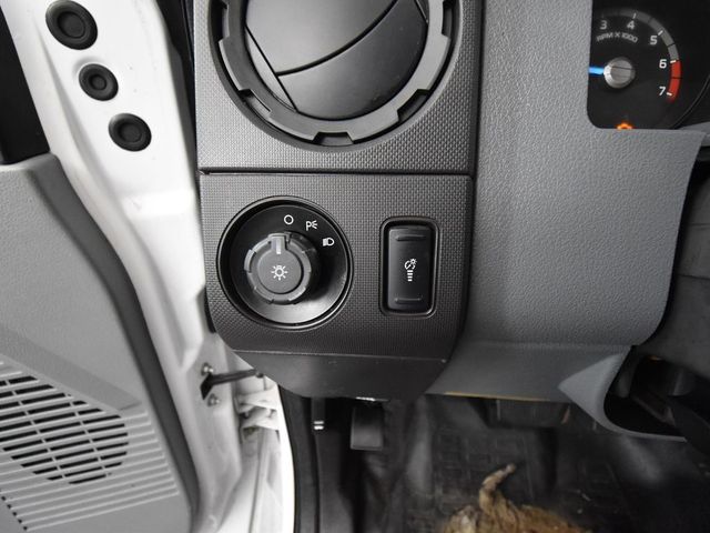 2015 Ford F-350 photo 19