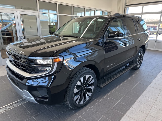2025 Ford Expedition Platinum photo 4