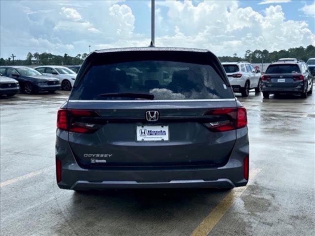 2026 Honda Odyssey EX-L photo 6