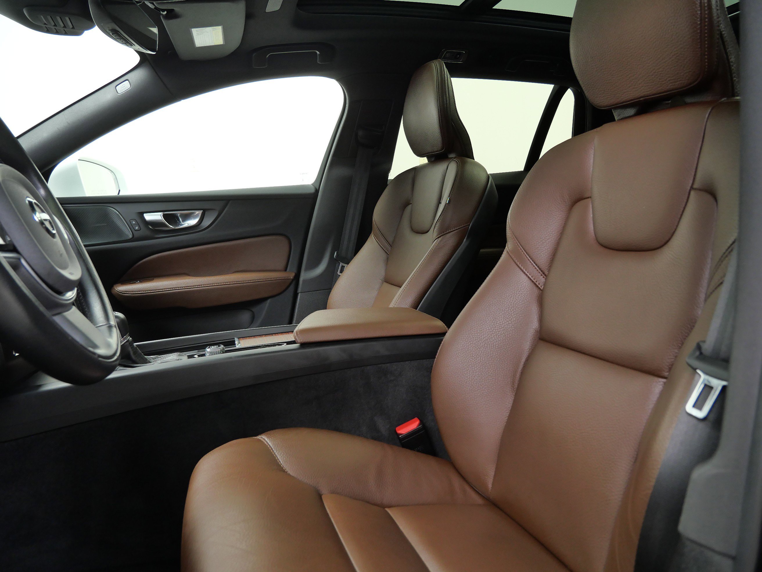 2022 Volvo V60 Cross Country T5 AWD photo 13