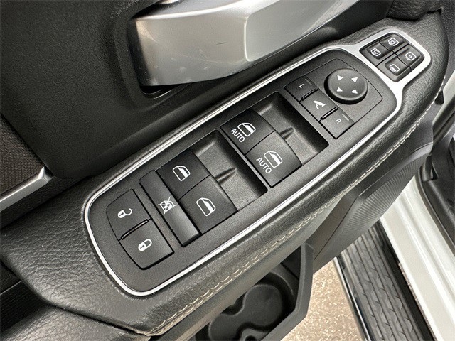 2024 Ram 2500 Big Horn photo 25
