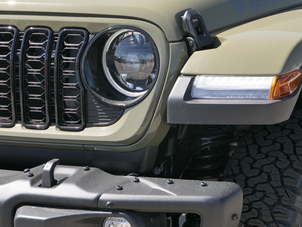 2025 Jeep Wrangler Willys 4xe photo 7