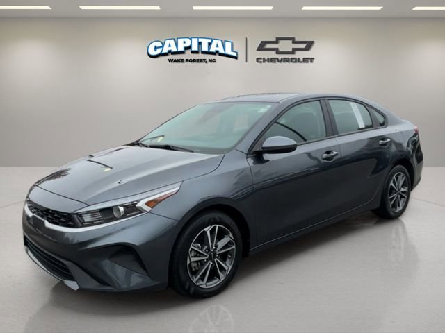 2023 Kia Forte LXS's photo