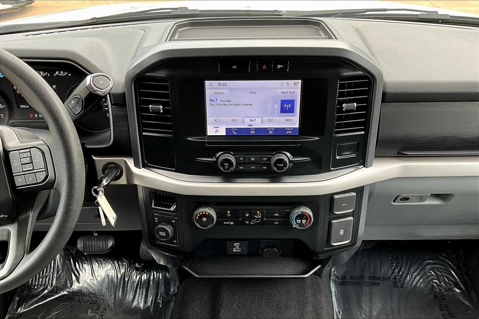 2023 Ford F-150 XLT photo 7