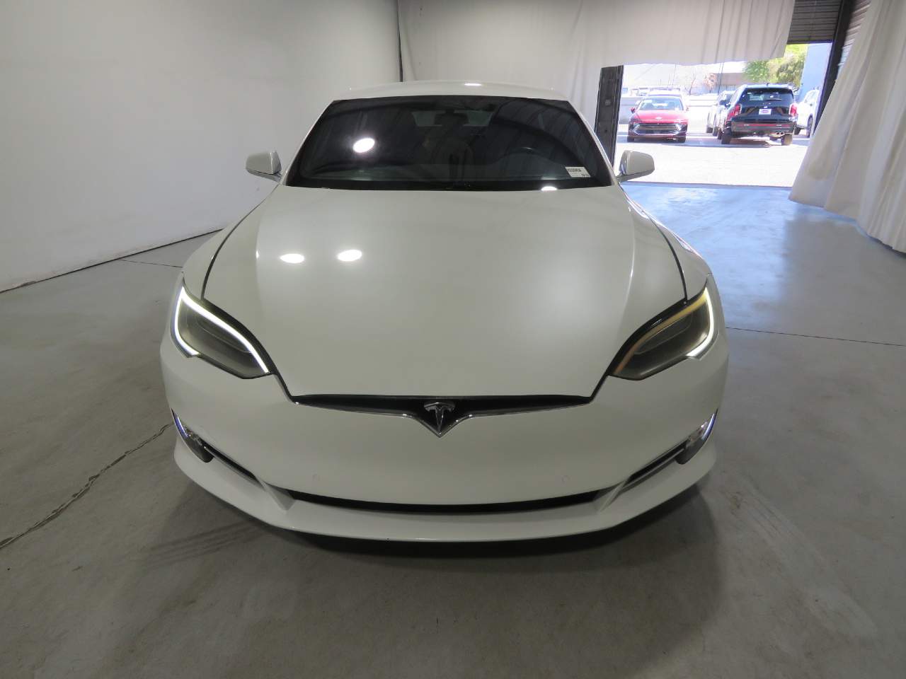 2017 Tesla Model S 90D photo 2
