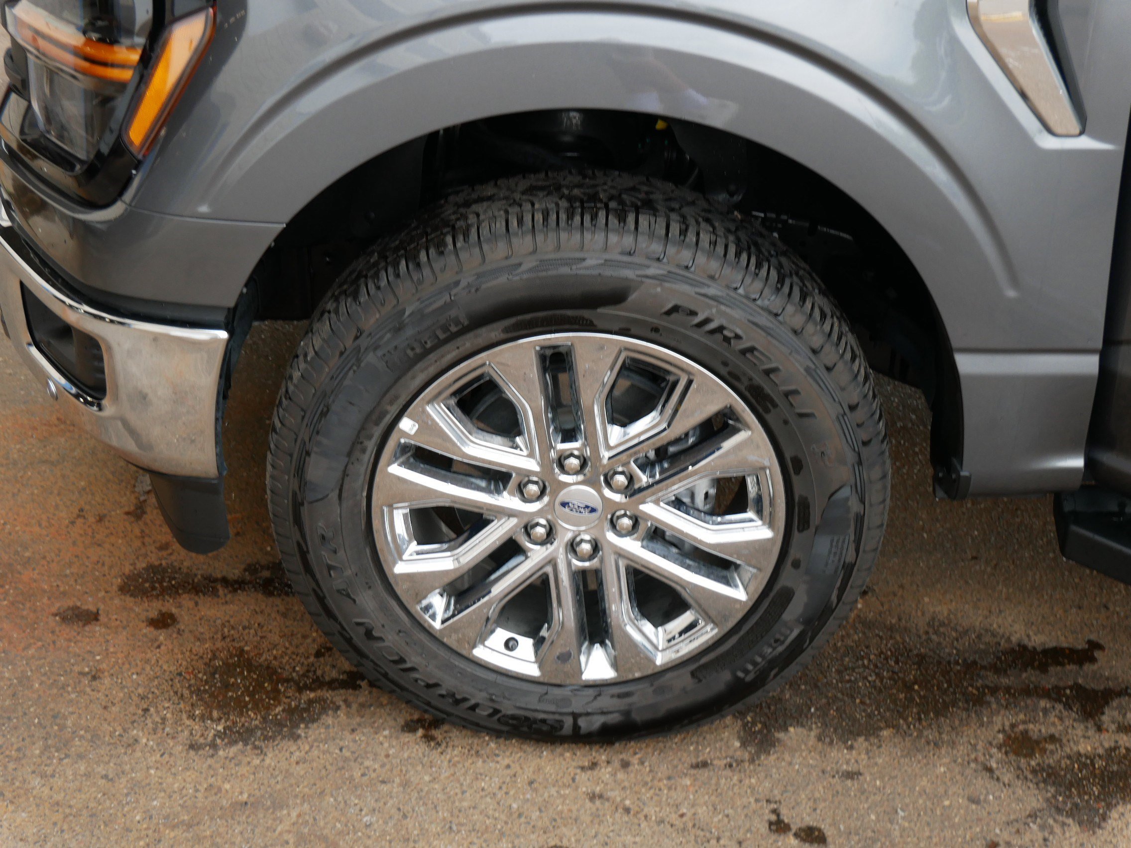 2024 Ford F-150 XLT photo 15