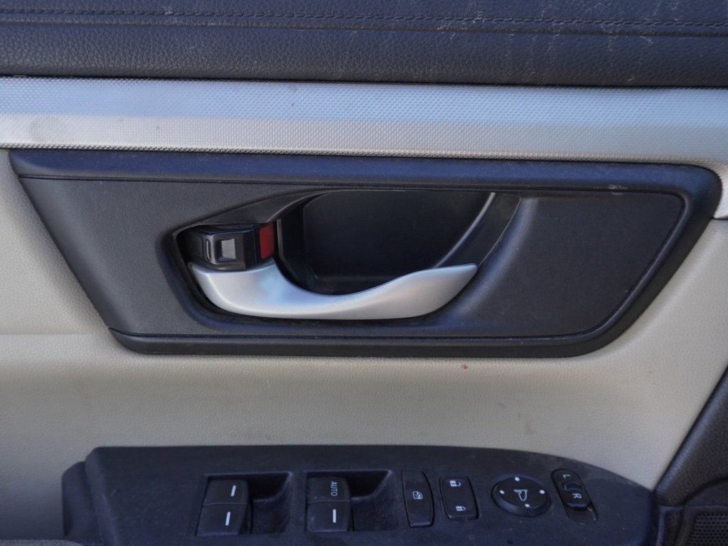 2020 Honda CR-V LX photo 10