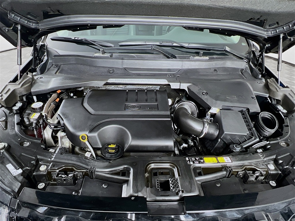 2025 Land Rover Discovery Sport S photo 25