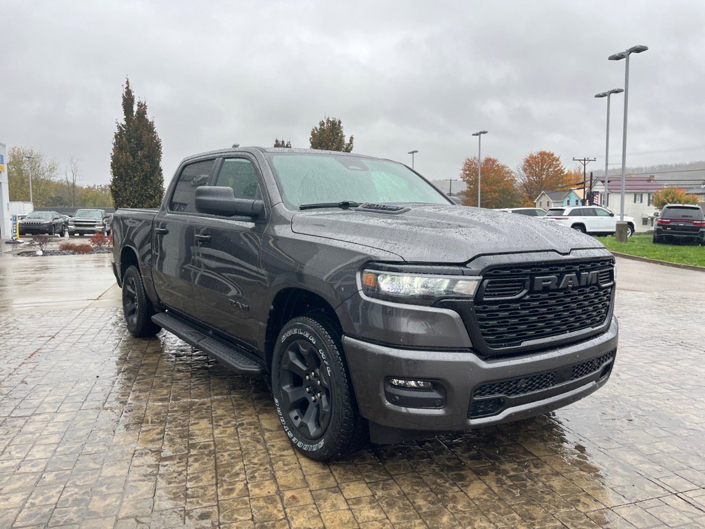 2025 Ram 1500 Tradesman photo 4