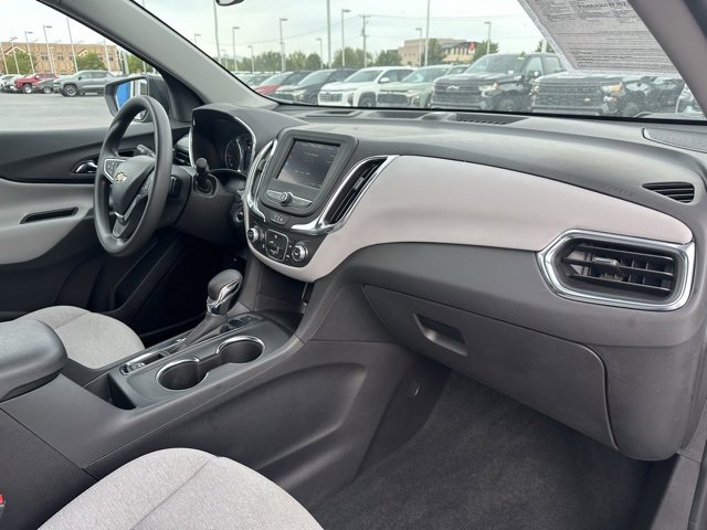 2023 Chevrolet Equinox LS photo 16