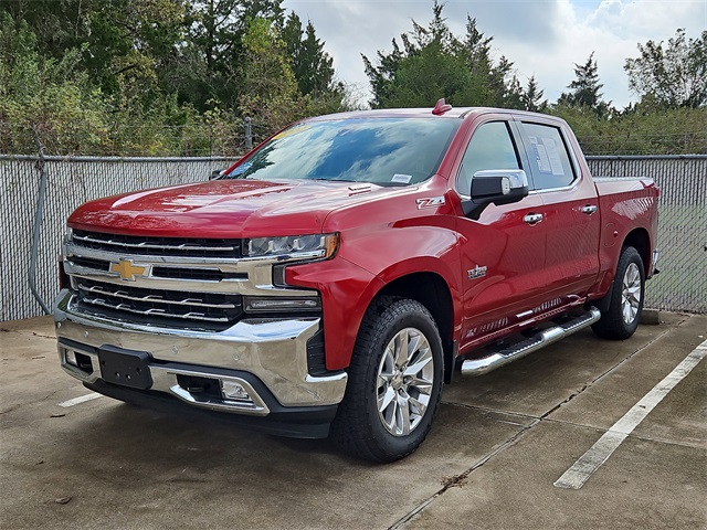 2022 Chevrolet Silverado 1500 LTZ photo 2