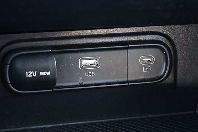 2023 Kia Sportage LX photo 24