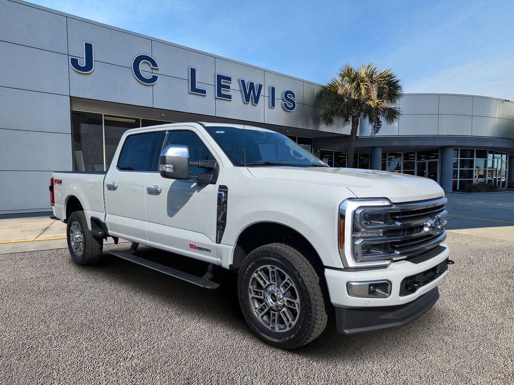 2026 Ford F-250 Super Duty Platinum's photo