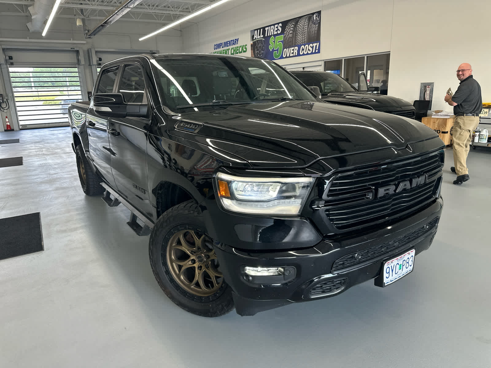 Used 2021 RAM Ram 1500 Pickup Big Horn/Lone Star with VIN 1C6SRFFT3MN693200 for sale in Kansas City