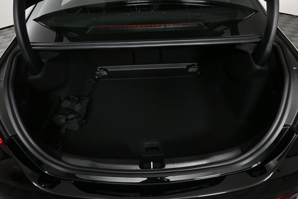 2025 Mercedes Benz C 300 photo 26