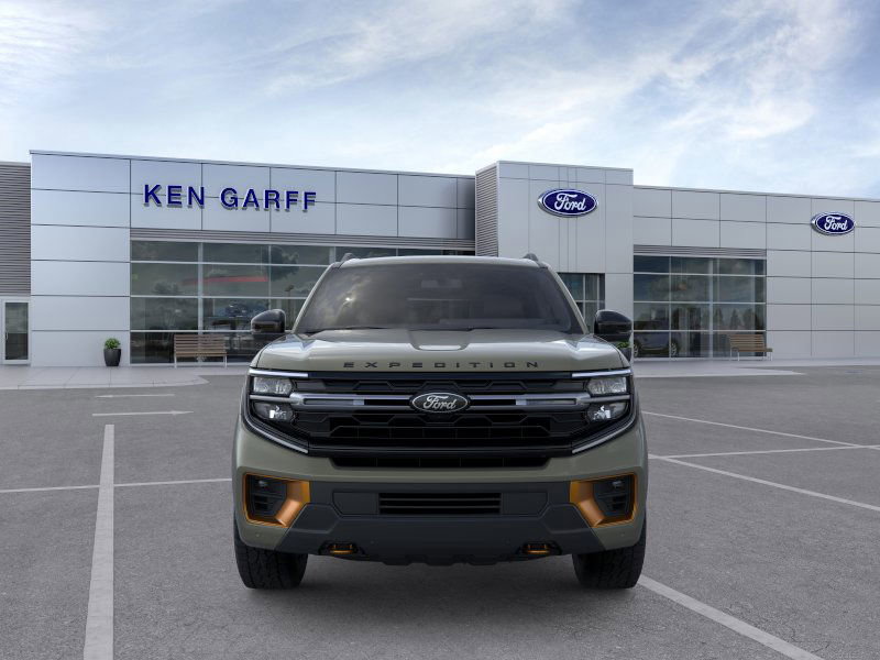 2025 Ford Expedition photo 5