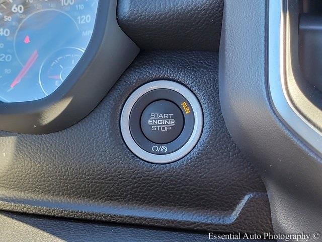 2025 RAM 1500 - Image 18