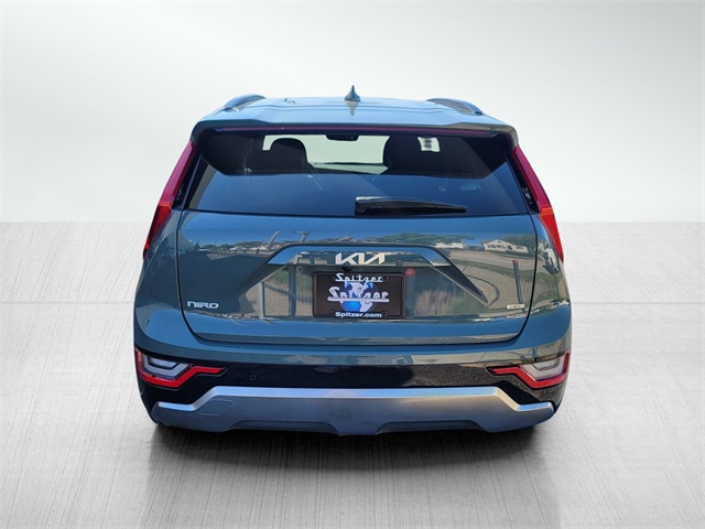2023 Kia Niro SX Touring photo 4