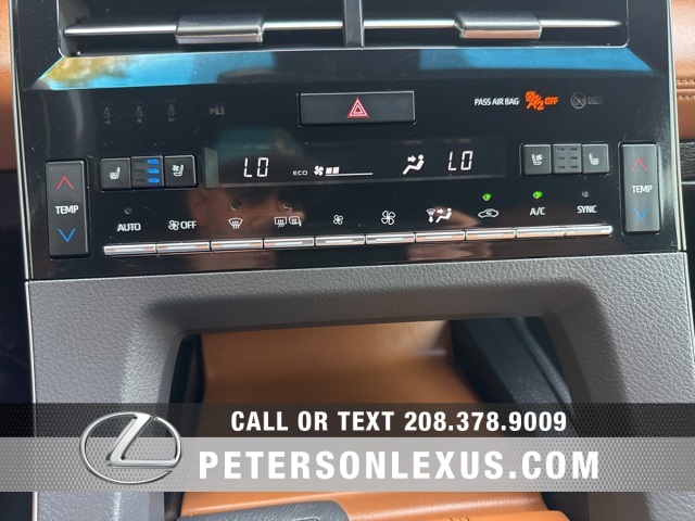2019 Toyota Avalon Hybrid Limited photo 15