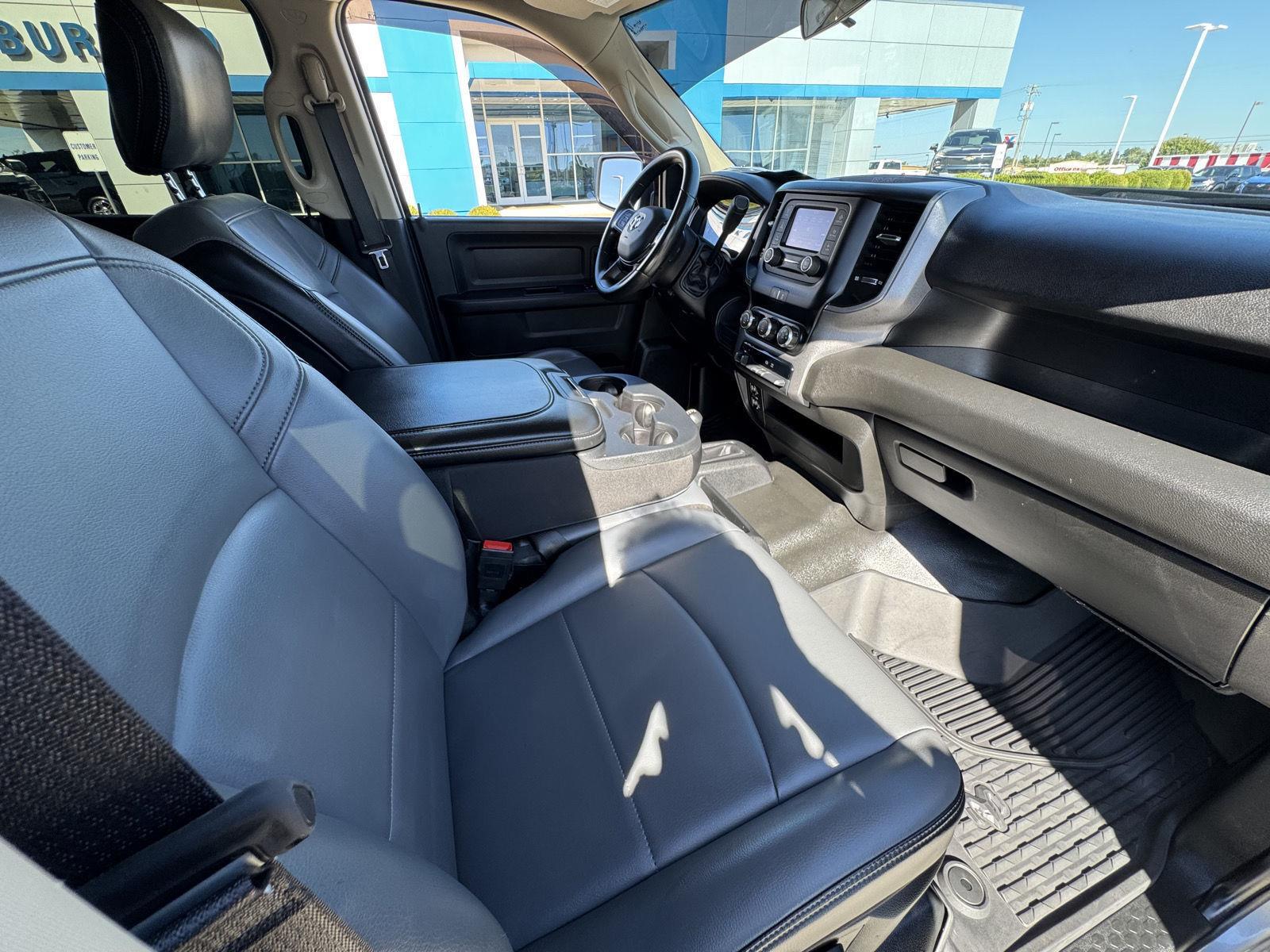 2020 Ram 2500 Tradesman photo 42