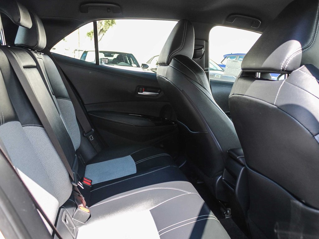 2020 Toyota Corolla XSE photo 16