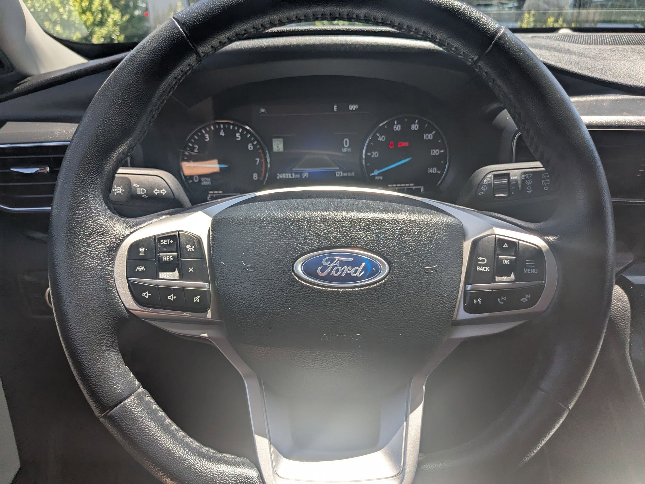 2024 Ford Explorer Limited photo 15
