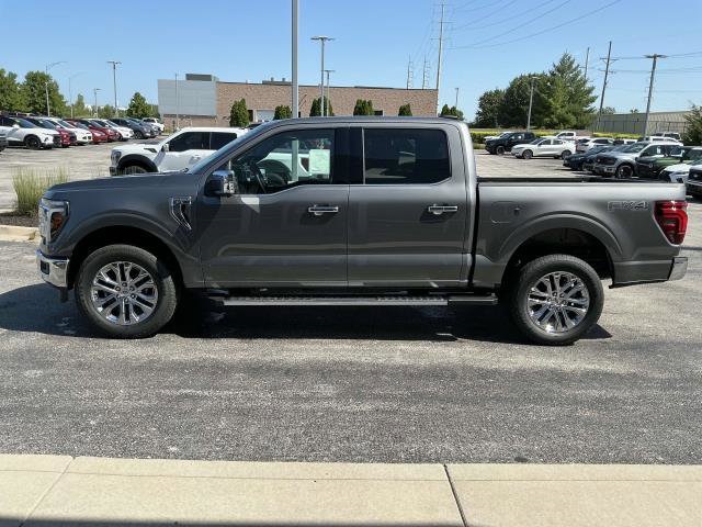 2025 Ford F-150 Lariat photo 2