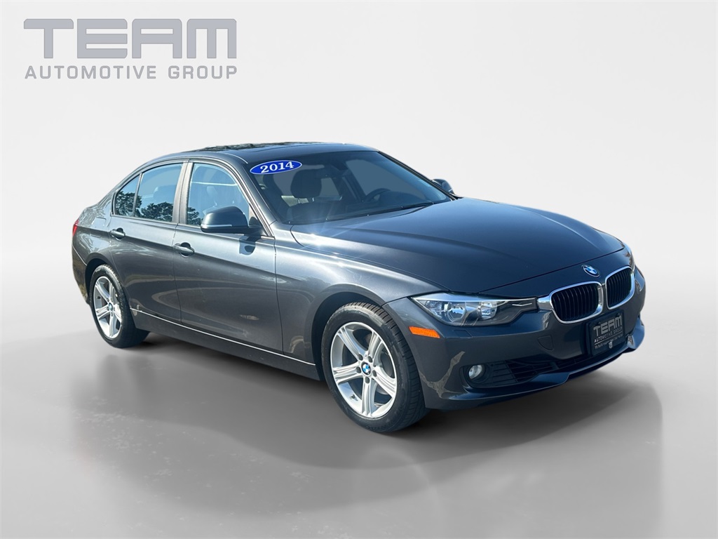 2014 BMW 3 Series 328i's photo