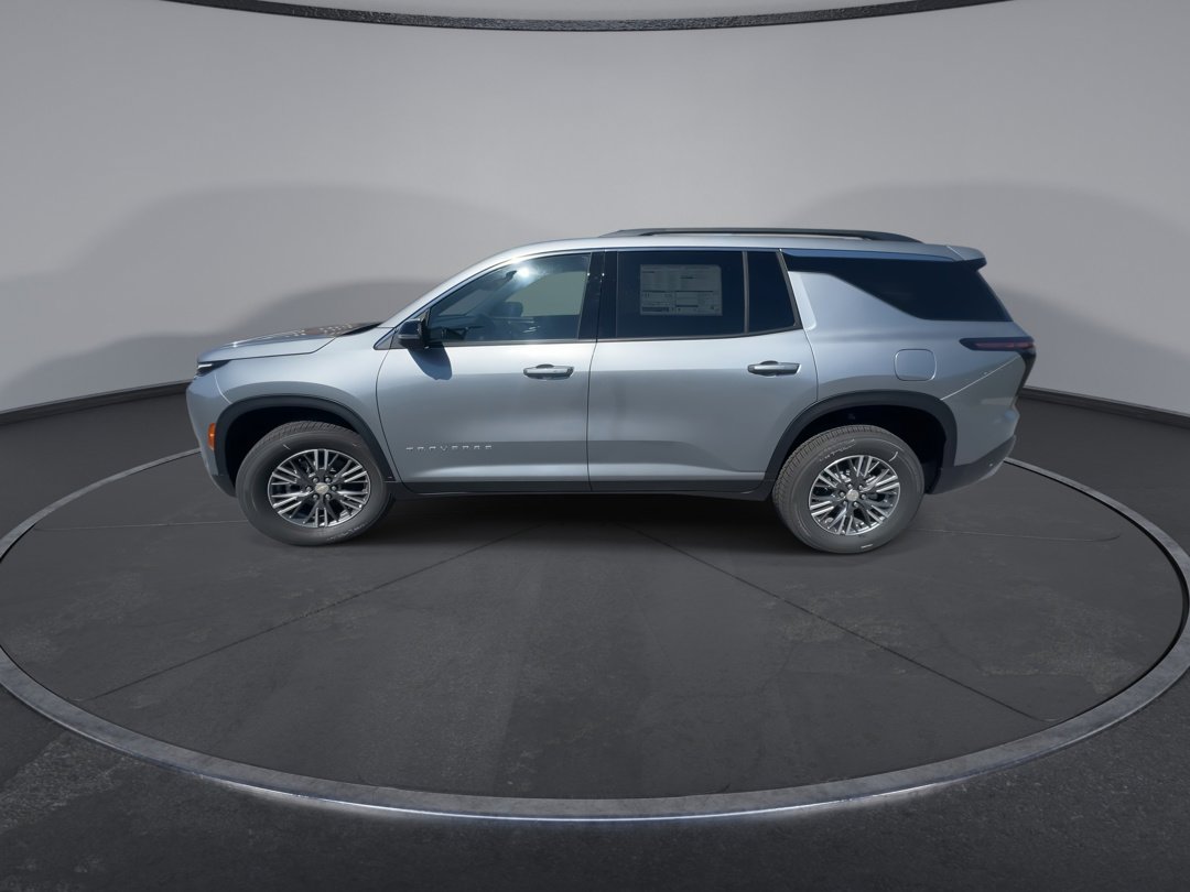 2026 Chevrolet Traverse 2LT photo 4