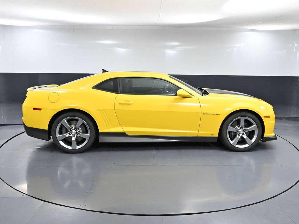 2010 Chevrolet Camaro 2SS RS photo 3