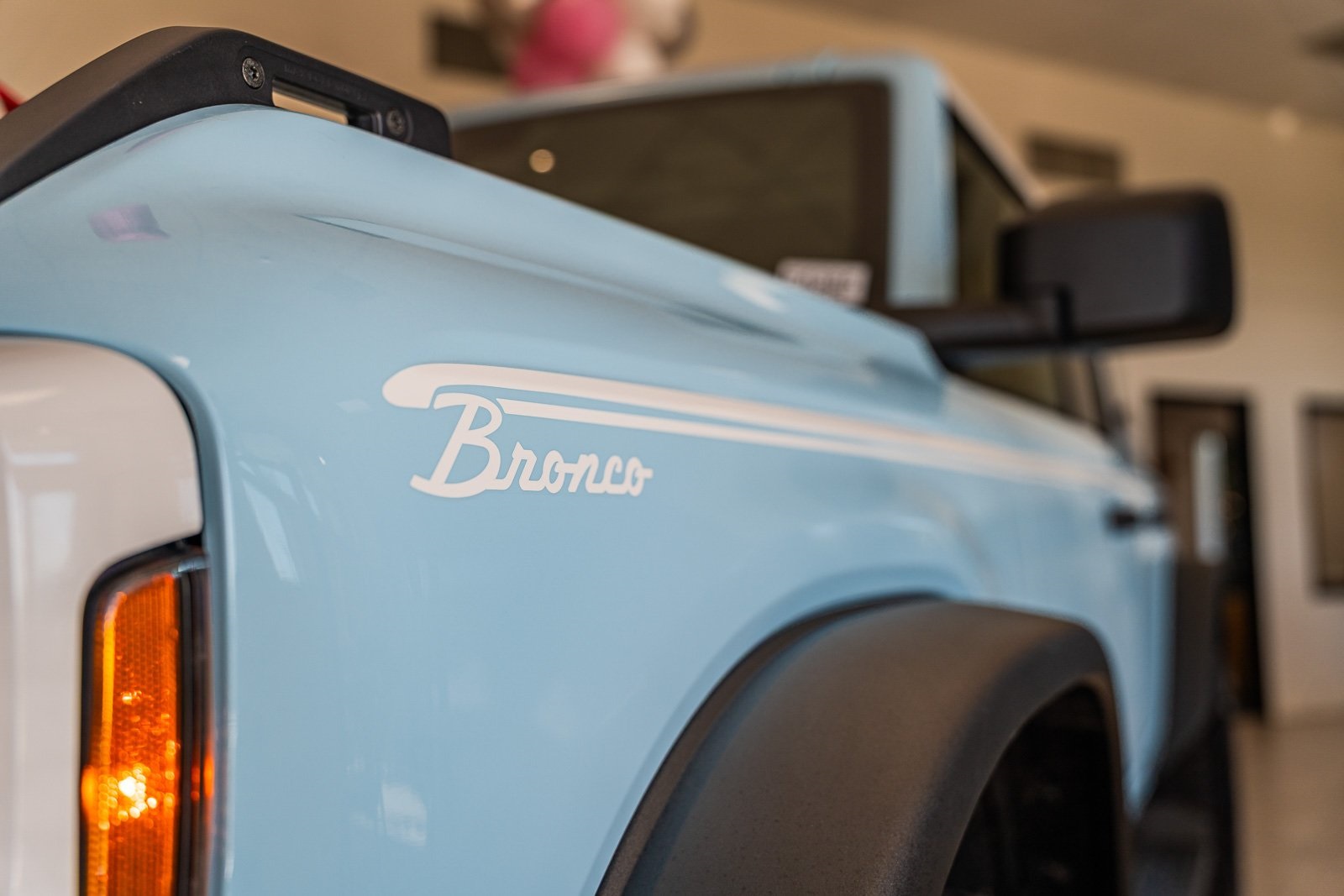 2025 Ford Bronco Heritage First Edition photo 4