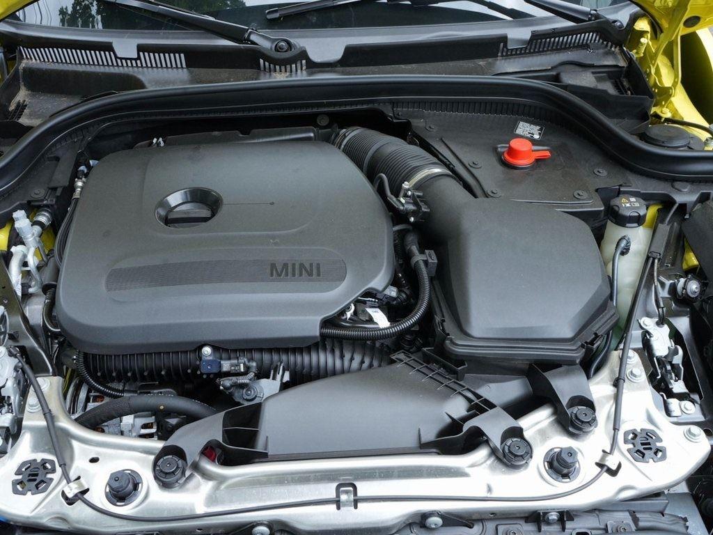 2025 Mini Cooper 2 Door Hardtop Signature photo 25