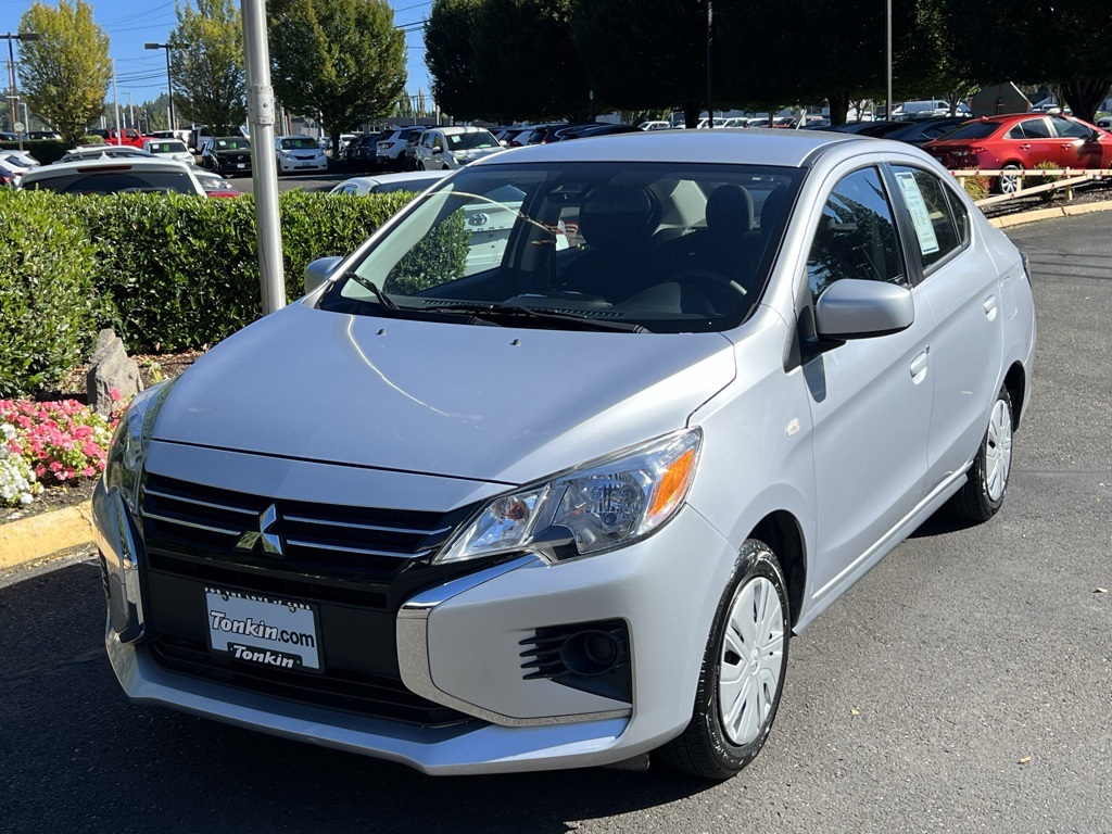 2024 Mitsubishi Mirage G4 ES photo 3