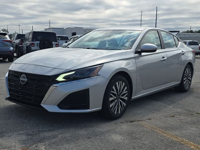 2024 Nissan Altima SV