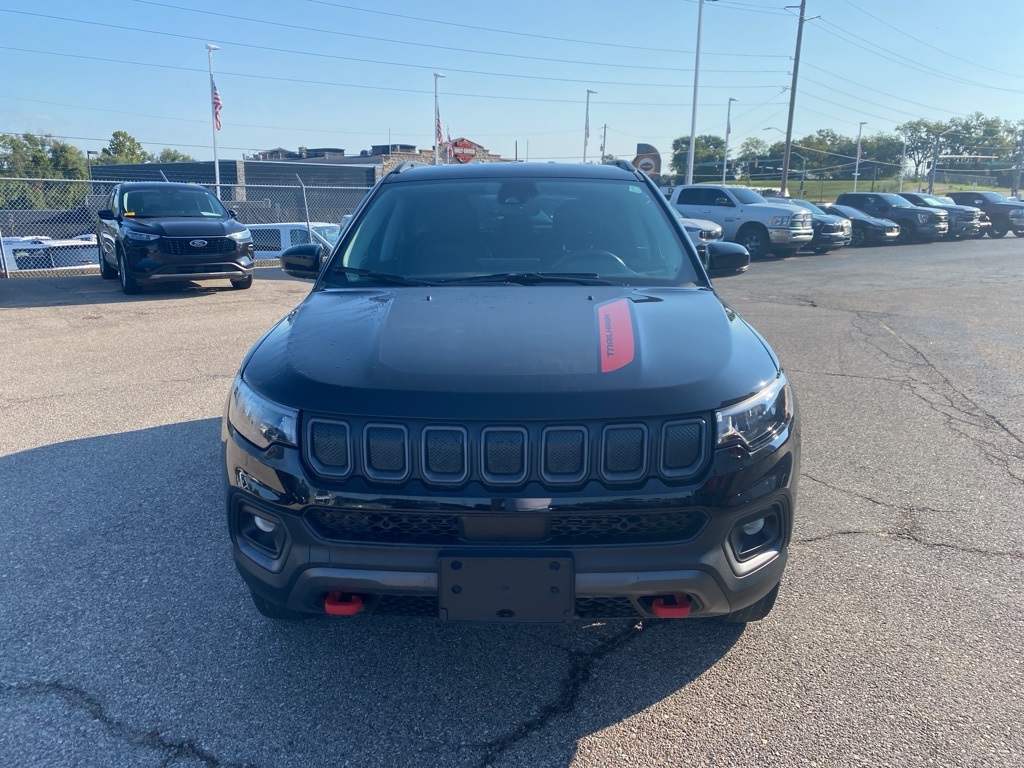 Used 2022 Jeep Compass Trailhawk with VIN 3C4NJDDB0NT226684 for sale in Kansas City