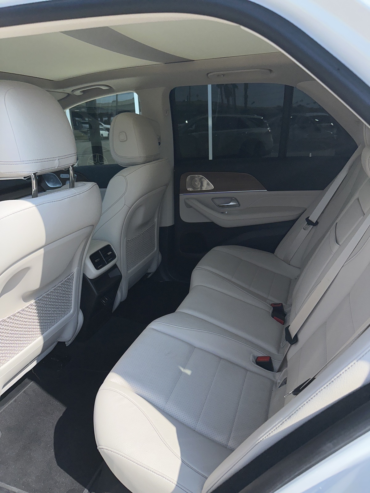 2023 Mercedes Benz GLE 350 photo 2